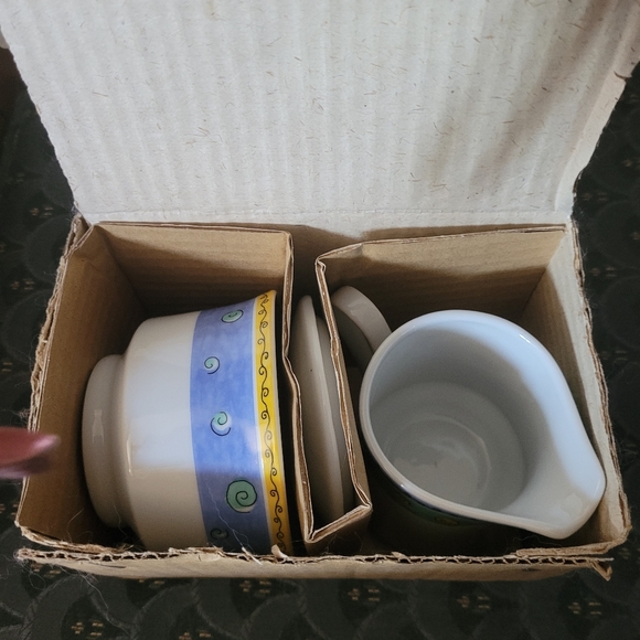Sugarer & Creamer - Picture 2 of 3